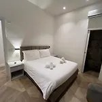 Luxury Apartments, Piazza Di Spagna Lejlighed *