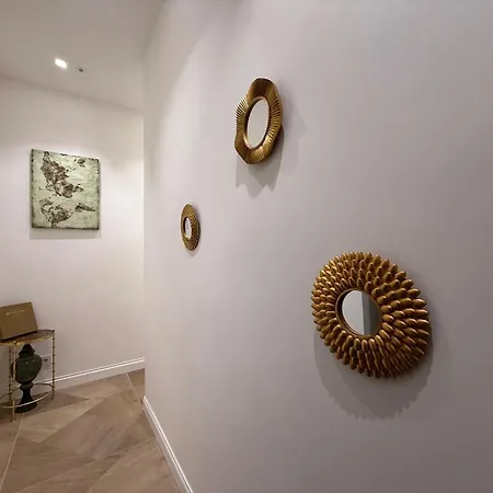 Luxury Apartments, Piazza Di Spagna Lägenhet